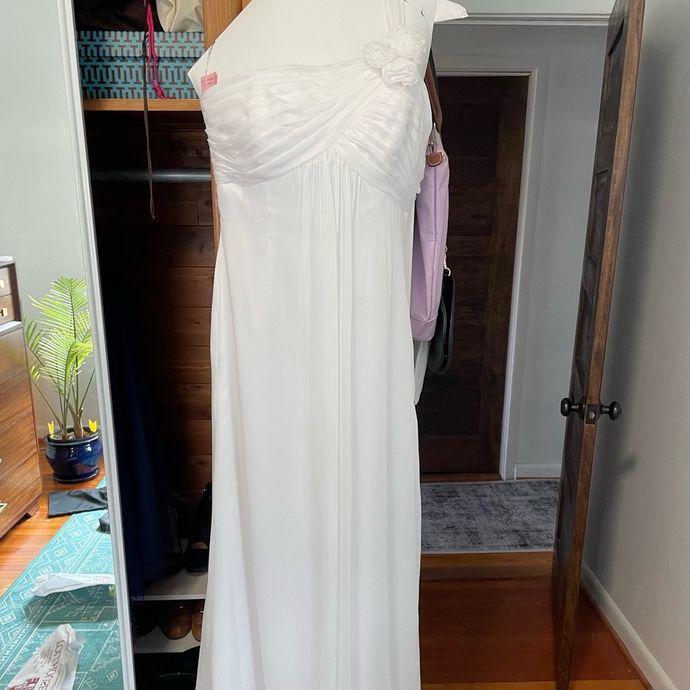 Wedding/graduation dress